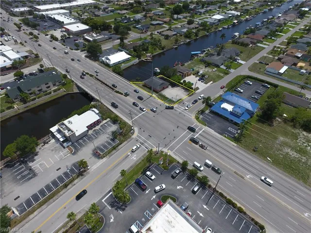 1218 Del Prado Blvd. S.
