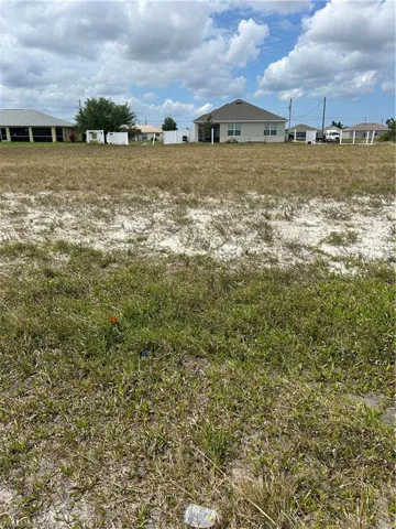 2026 Santa Barbara BLVD N, CAPE CORAL FL 33993