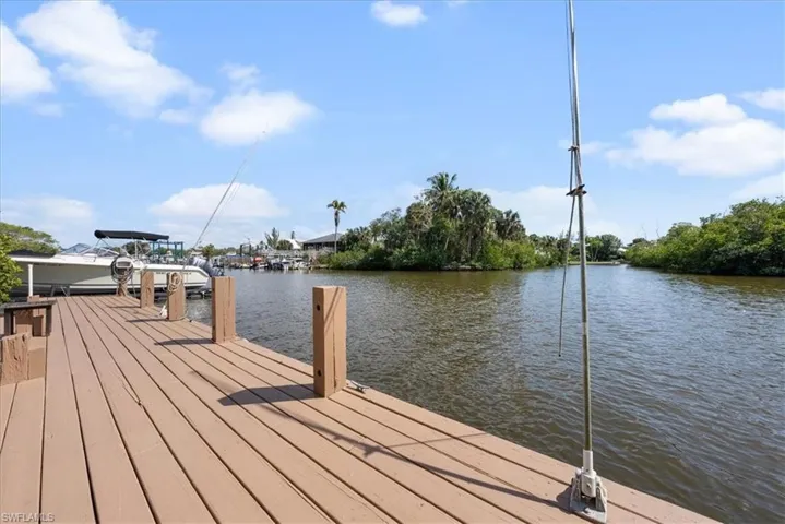 Dock
