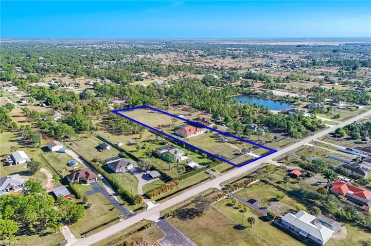 3445  56th NE AVE, Naples, FL 34120