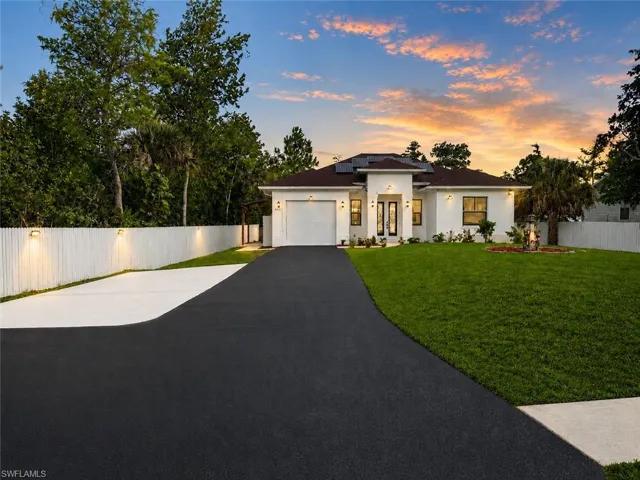 233  39th NE AVE, Naples, FL 34120