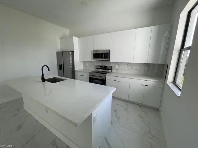 1319 NW 15th  AVE, Cape Coral, FL 33993