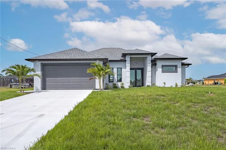 3227 Ne 13th Pl, Cape Coral, Florida 33909