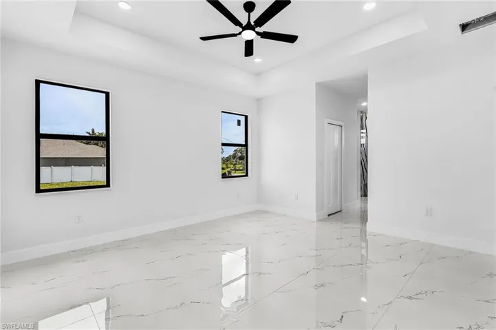3227 Ne 13th Pl, Cape Coral, Florida 33909
