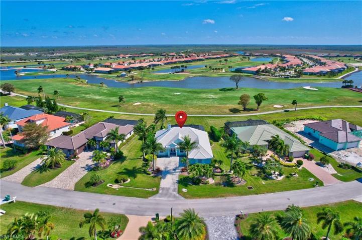 18066  Royal Tree  PKWY, Naples, FL 34114