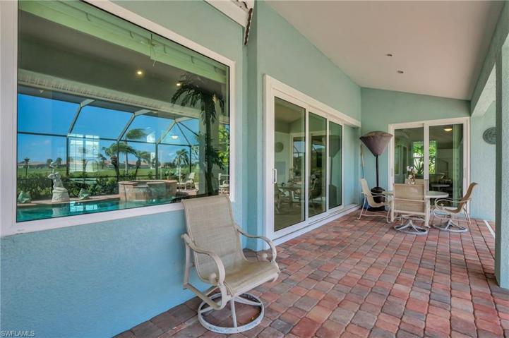 18066  Royal Tree  PKWY, Naples, FL 34114