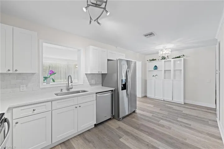 1051 Cypress Woods Dr, Naples, Florida 34103