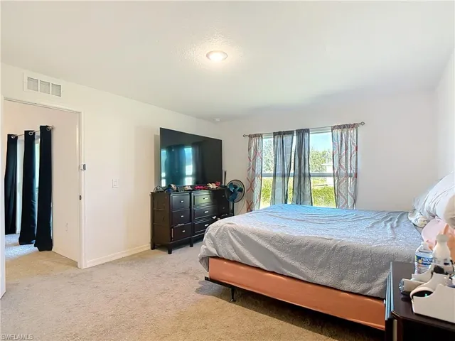 2608 71 St W Dr, Lehigh Acres, Florida 33971