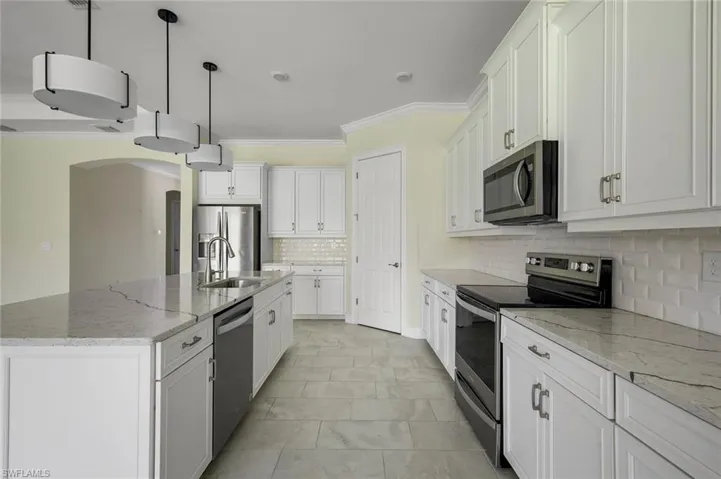 28113 Captiva Shell Loop, Bonita Springs, Florida 34135