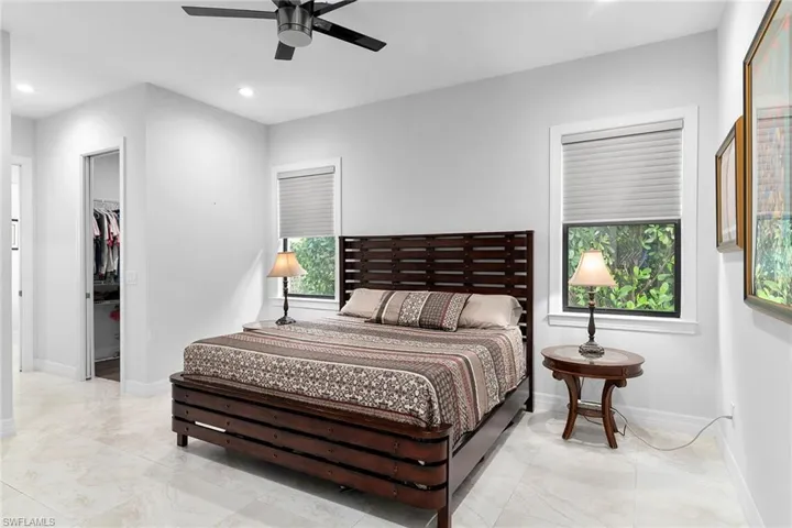 548 47th Ave Ne, Naples, Florida 34120