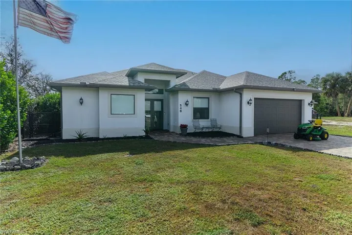 548 47th Ave Ne, Naples, Florida 34120