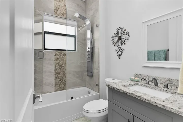 548 47th Ave Ne, Naples, Florida 34120