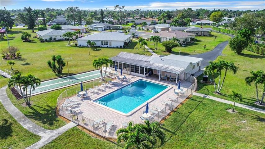 8601  Eleuthera  LN, Fort Myers, FL 33907