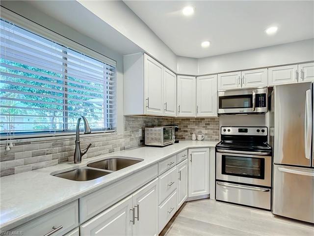 8601  Eleuthera  LN, Fort Myers, FL 33907