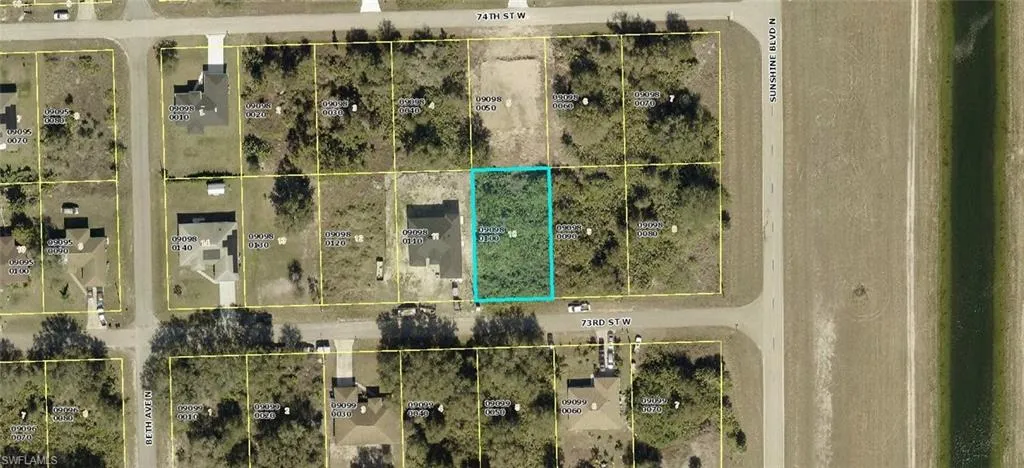 2504  73rd W ST, Lehigh Acres, FL 33971