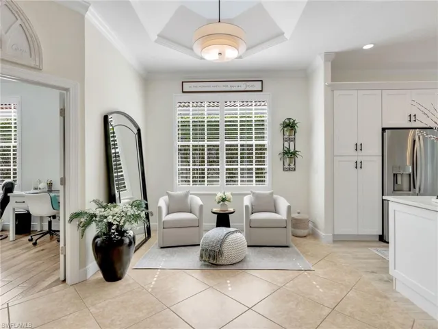 Multi-purpose area off the kitchen