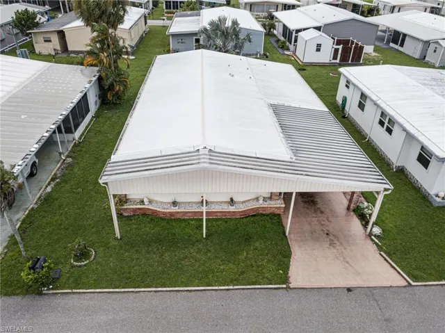 3384  Rainbow  LN, North Fort Myers, FL 33903