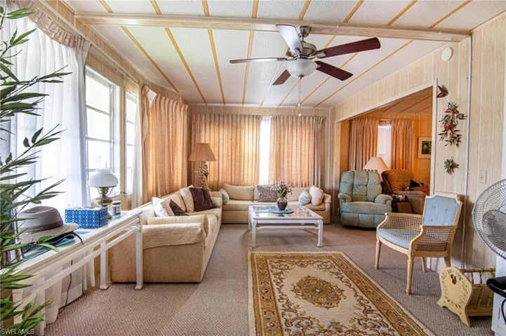 3384  Rainbow  LN, North Fort Myers, FL 33903