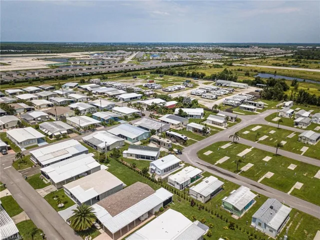 3384  Rainbow  LN, North Fort Myers, FL 33903