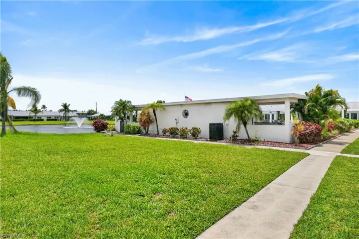 1502 Myerlee Country Club Blvd, Fort Myers, Florida 33919