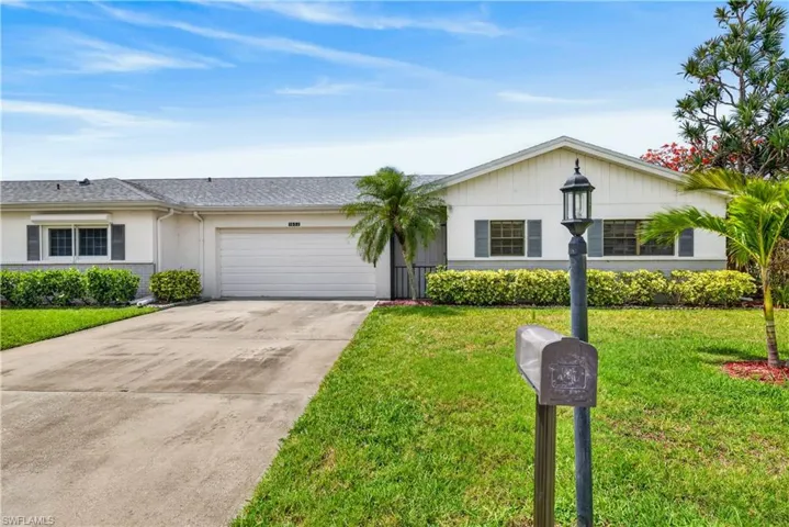 1502 Myerlee Country Club Blvd, Fort Myers, Florida 33919