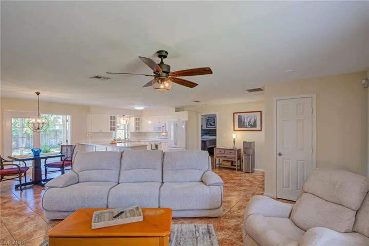 18518 Sunflower Rd, Fort Myers Fl 33967