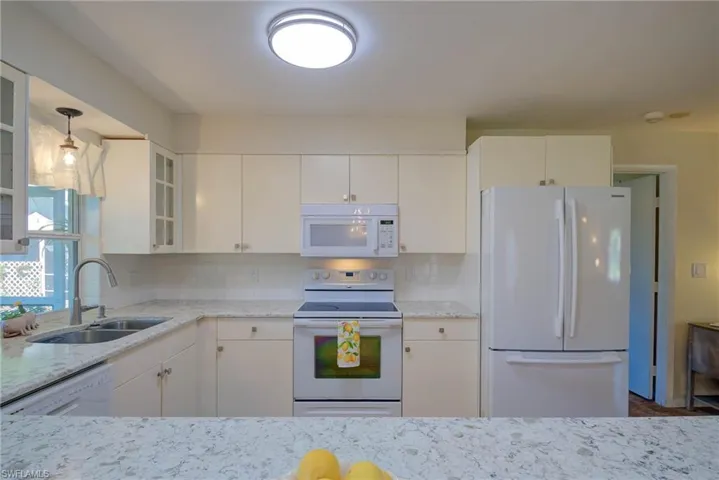 18518 Sunflower Rd, Fort Myers Fl 33967