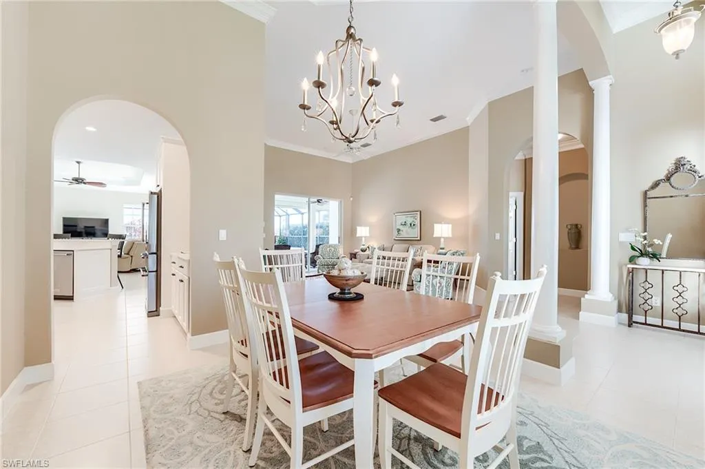 8860 New Castle DR, Fort Myers, FL 33908,225032596