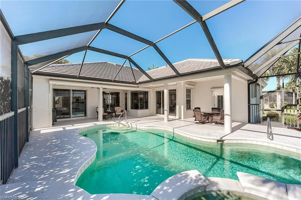 8860 New Castle DR, Fort Myers, FL 33908,225032596