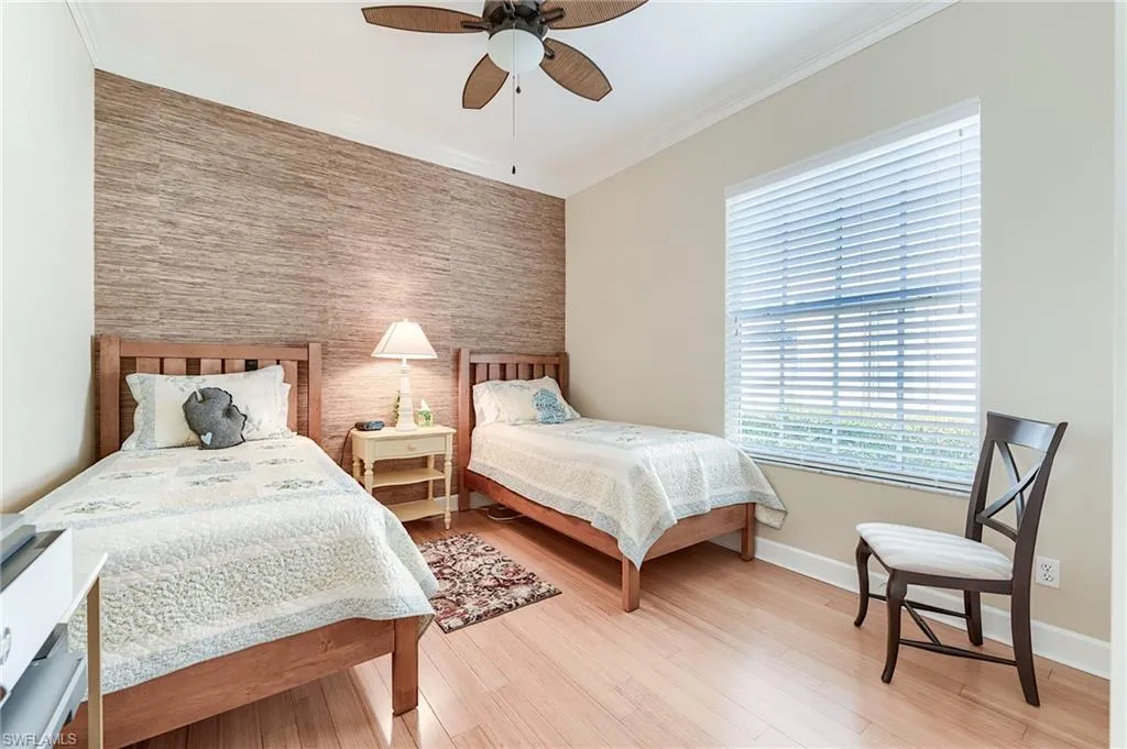 8860 New Castle DR, Fort Myers, FL 33908,225032596