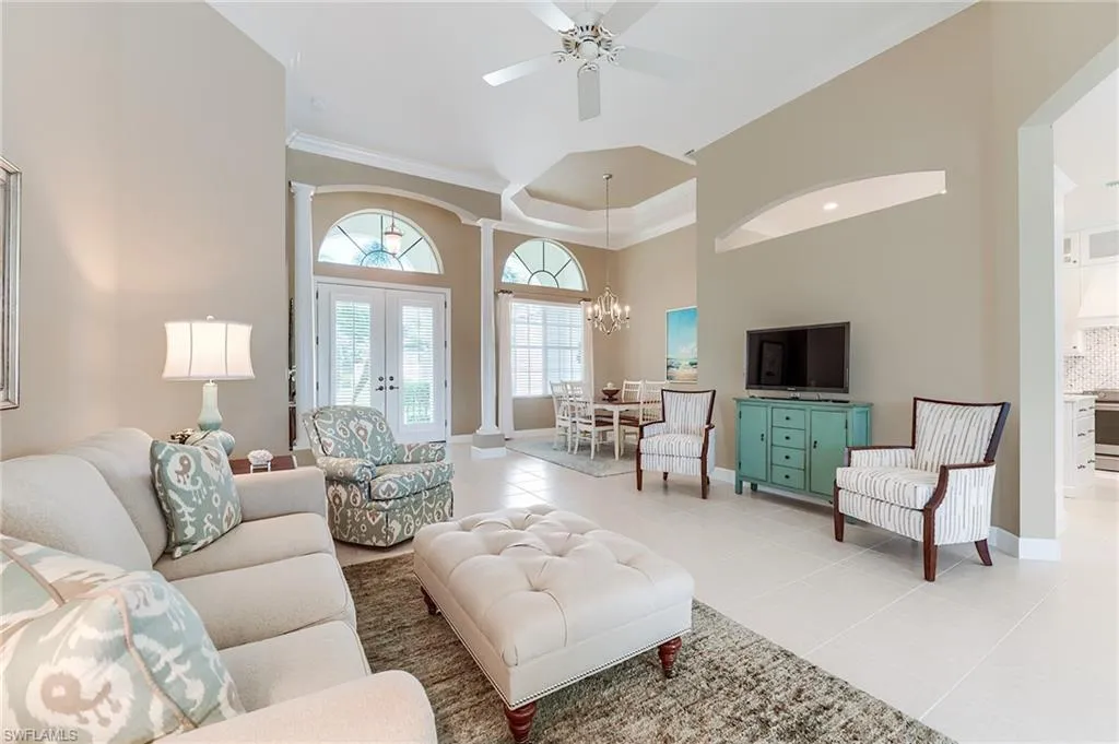 8860 New Castle DR, Fort Myers, FL 33908,225032596
