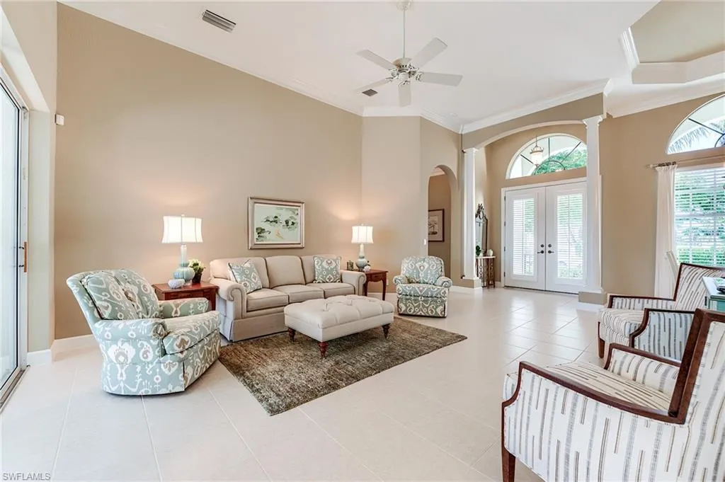 8860 New Castle DR, Fort Myers, FL 33908,225032596