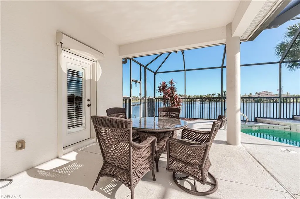 8860 New Castle DR, Fort Myers, FL 33908,225032596