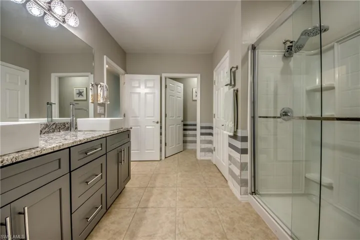 Luxurious, Upgraded Primary Bath W/Walk-In Shower