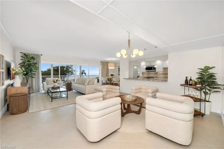 3401  Gulf Shore N BLVD, Naples, FL 34103