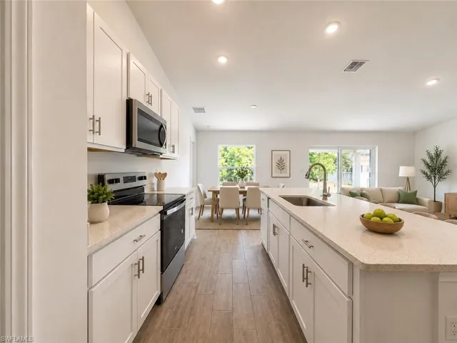 2925 Ne 6th Ave, Cape Coral, Florida 33909