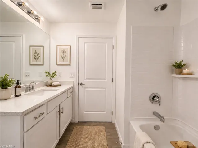 2925 Ne 6th Ave, Cape Coral, Florida 33909