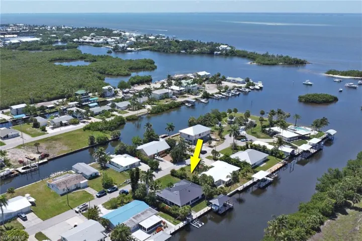 16340 Buccaneer St, Bokeelia, Florida 33922