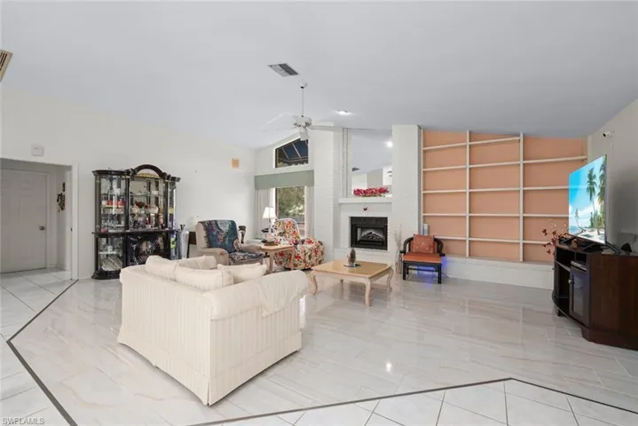 15649 Carberry Ct, Fort Myers, Florida 33912