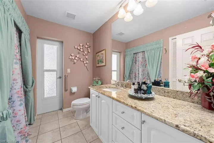 15649 Carberry Ct, Fort Myers, Florida 33912