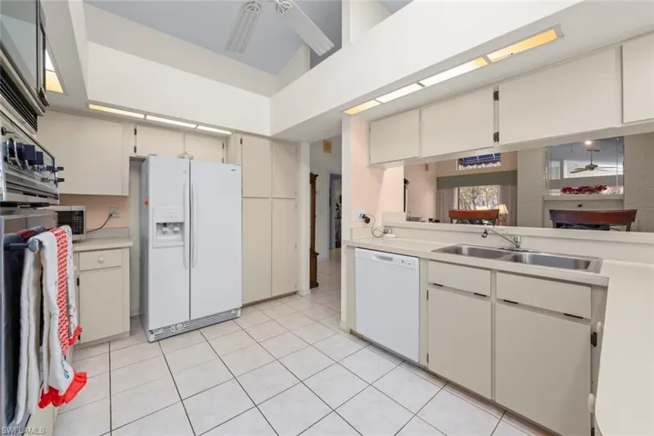 15649 Carberry Ct, Fort Myers, Florida 33912