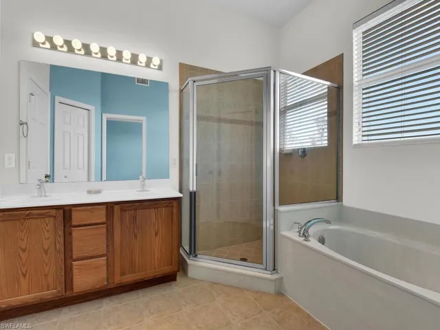 Master Suite Bath w/ Double Vanities