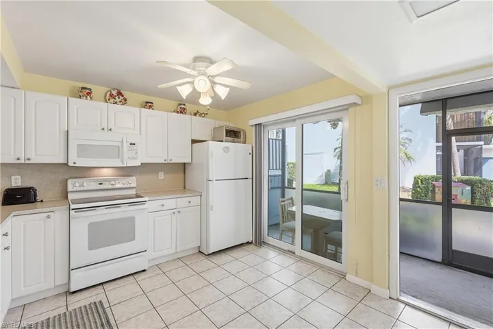 4080 Looking Glass Ln 2905, Naples, Florida 34112