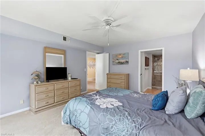 4080 Looking Glass Ln 2905, Naples, Florida 34112