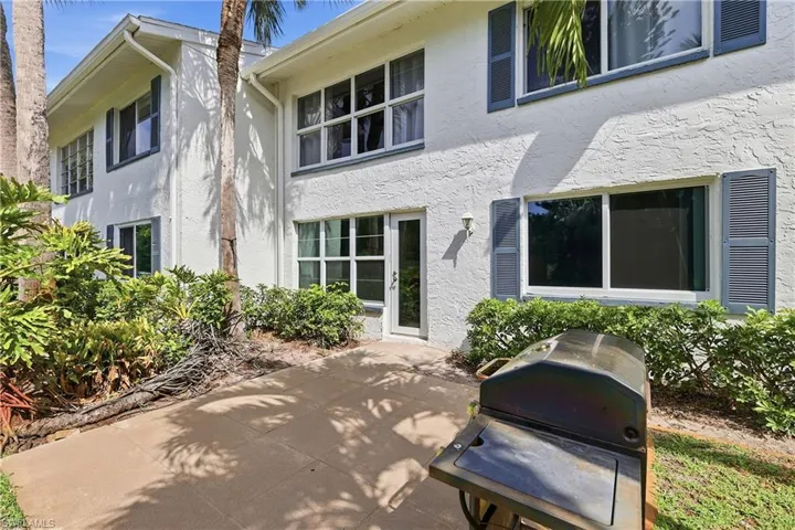 4080 Looking Glass Ln 2905, Naples, Florida 34112