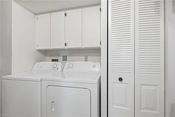4080 Looking Glass Ln 2905, Naples, Florida 34112