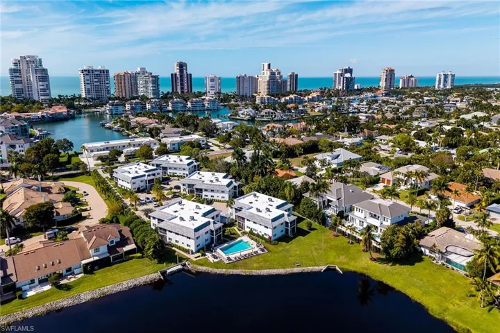 4150 Crayton Rd B6, Naples, Florida 34103