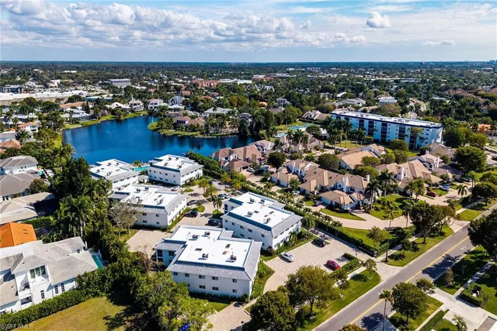4150 Crayton Rd B6, Naples, Florida 34103