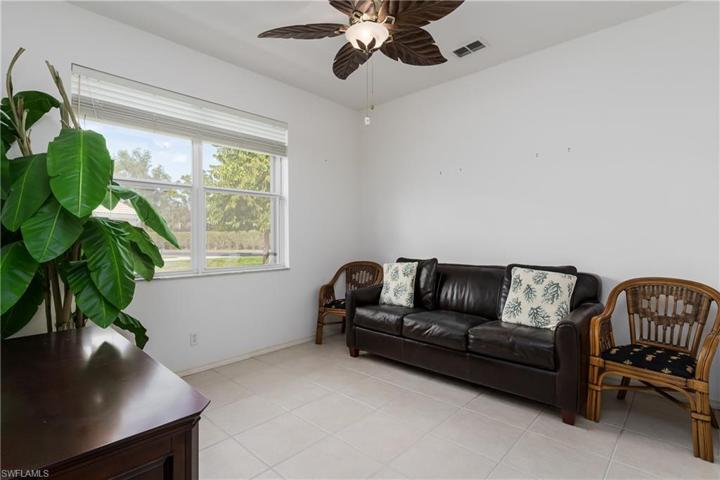 7711  Berkshire Pines  DR, Naples, FL 34104