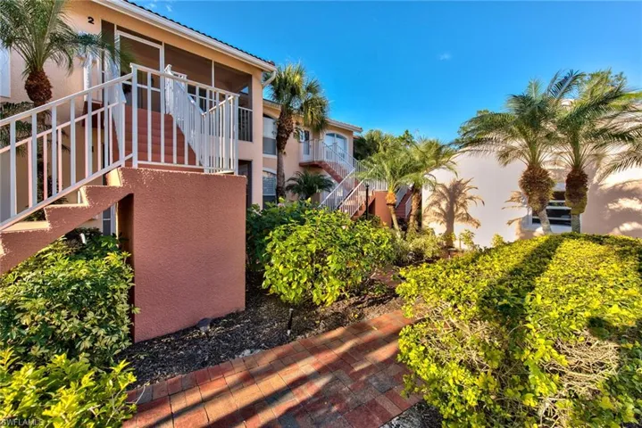 1941 Cascades Dr 5704, Naples, Florida 34112